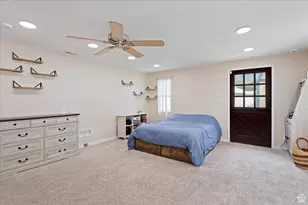 794 N Valeria Dr E, Layton, UT 84041 - Photo 18