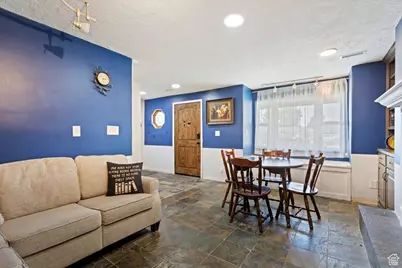 794 N Valeria Dr E, Layton, UT 84041 - Photo 4