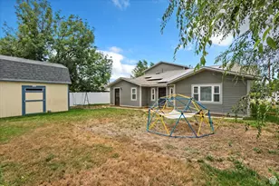 794 N Valeria Dr E, Layton, UT 84041 - Photo 30