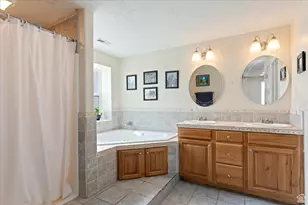 794 N Valeria Dr E, Layton, UT 84041 - Photo 22