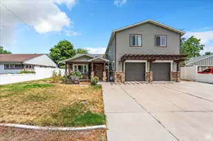 794 N Valeria Dr E, Layton, UT 84041 - Photo 2