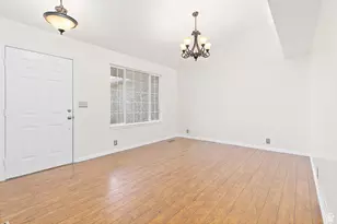 7721 S Sunset Cir W, West Jordan, UT 84084 - Photo 4