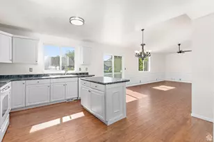 7721 S Sunset Cir W, West Jordan, UT 84084 - Photo 12