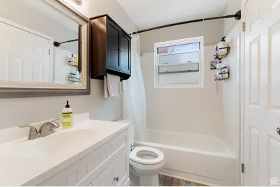 5009 S 2925 W, Roy, UT 84067 - Photo 10