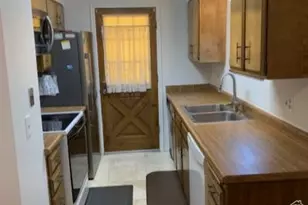 6874 S 595 E, Midvale, UT 84047 - Photo 4