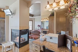 1803 E Crimson Oak Dr, Draper, UT 84020 - Photo 20