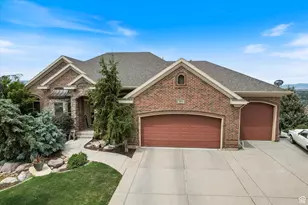 1803 E Crimson Oak Dr, Draper, UT 84020 - Photo 4