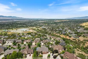 1803 E Crimson Oak Dr, Draper, UT 84020 - Photo 38