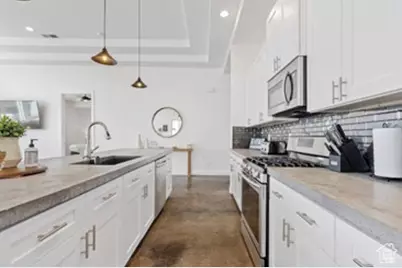 3225 S 4900 W, Hurricane, UT 84737 - Photo 8