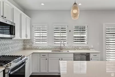 8915 S 660 E #103, Sandy, UT 84070 - Photo 8