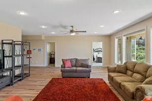 1342 E Northridge Dr N, Bountiful, UT 84010 - Photo 28