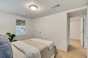 160 E 230 N, Tooele, UT 84074 - Photo 8