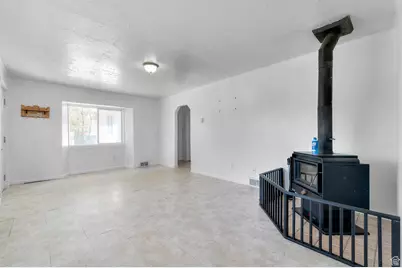 165 E 500 St N, Pleasant Grove, UT 84062 - Photo 8