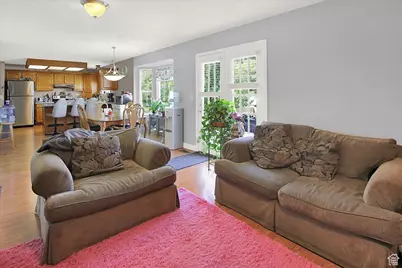 2018 W 700 S, Syracuse, UT 84075 - Photo 12