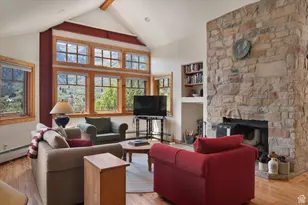 9045 Childrens Rd N, Sundance, UT 84604 - Photo 6