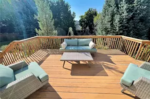 2009 E Sweetbriar Ln, Sandy, UT 84092 - Photo 4