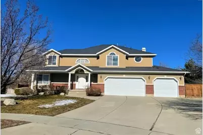 2009 E Sweetbriar Ln, Sandy, UT 84092 - Photo 1