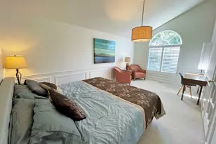 2009 E Sweetbriar Ln, Sandy, UT 84092 - Photo 10