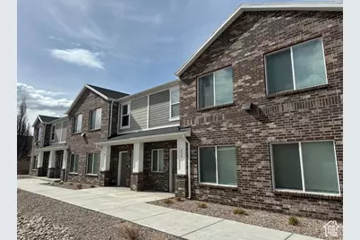 551 E 900 N, Ogden, UT 84404 - Photo 2