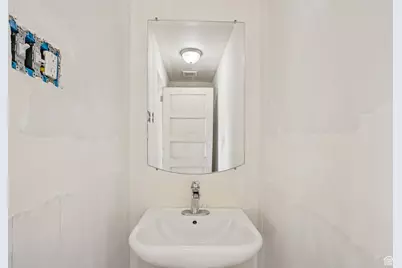 71 N Church St, Eureka, UT 84628 - Photo 18