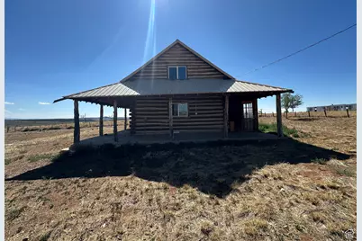 75 N Meadow Ln, La Sal, UT 84530 - Photo 8