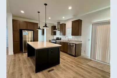 34 S 900 W, Hinckley, UT 84635 - Photo 4