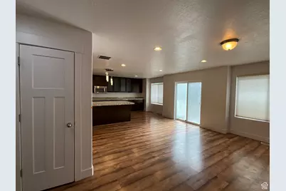 5058 S Moray Ct, Holladay, UT 84117 - Photo 10