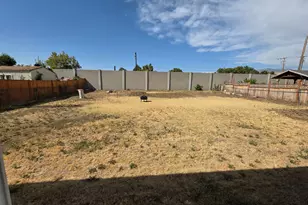 1606 W 1960 N, Layton, UT 84041 - Photo 10