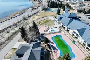 902 N Newburg, Garden City, UT 84028 - Photo 2