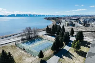 902 N Newburg, Garden City, UT 84028 - Photo 4