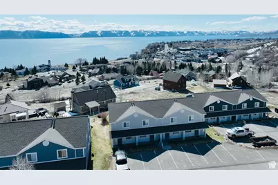 902 N Newburg #4, Garden City, UT 84028 - Photo 4