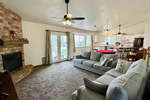 799 E Main St, Grantsville, UT 84029 - Photo 2