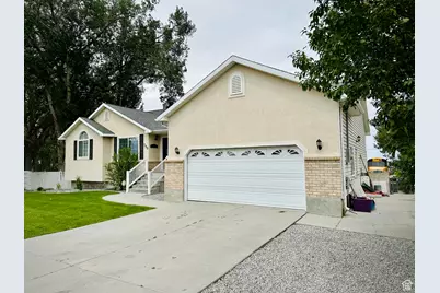 799 E Main St, Grantsville, UT 84029 - Photo 10