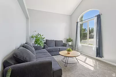 2136 W 2200 S, Syracuse, UT 84075 - Photo 4