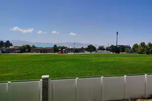 2065 N Loxley Dr, Tooele, UT 84074 - Photo 28