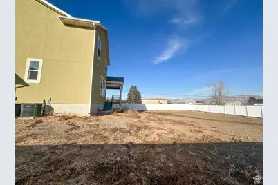 3604 S Macy Ln, West Haven, UT 84401 - Photo 34