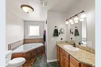 820 Locust Ln, Moab, UT 84532 - Photo 16