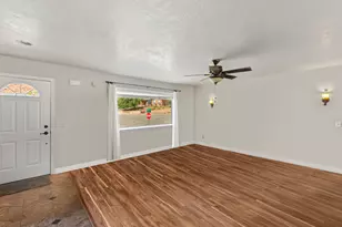 820 Locust Ln, Moab, UT 84532 - Photo 8