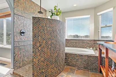 2316 E 1975 N, Layton, UT 84040 - Photo 12