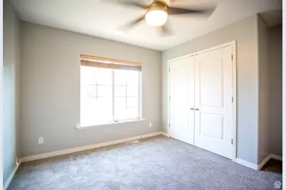 251 E Sunshine Dr, Saratoga Springs, UT 84045 - Photo 28