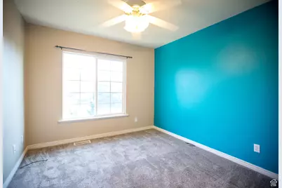 251 E Sunshine Dr, Saratoga Springs, UT 84045 - Photo 20