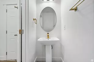 13029 S Old Pine Ct W, Herriman, UT 84096 - Photo 14