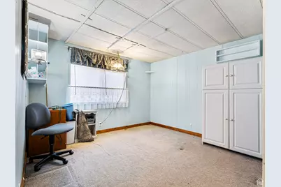 1040 W Center St, Hinckley, UT 84635 - Photo 36