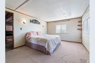 1040 W Center St, Hinckley, UT 84635 - Photo 16