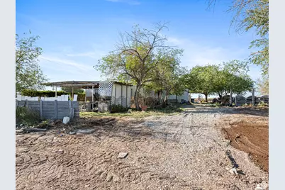 1040 W Center St, Hinckley, UT 84635 - Photo 62