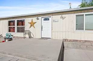 1040 W Center St, Hinckley, UT 84635 - Photo 20