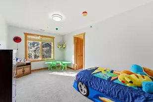 2614 E Tuxedo Circle, Cottonwood Heights, UT 84093 - Photo 30