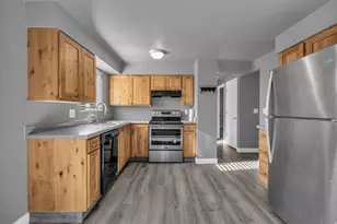 4989 W Cherrywood Ln, West Valley, UT 84120 - Photo 8