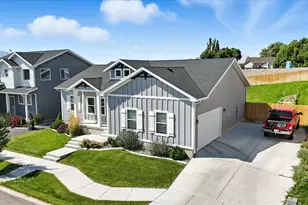 798 W 50 N, Hyrum, UT 84319 - Photo 2