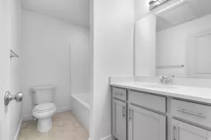 967 N Amberly Pl, North Salt Lake, UT 84054 - Photo 18